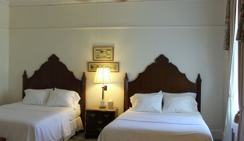 Deluxe Single Room, 2 Queen Beds