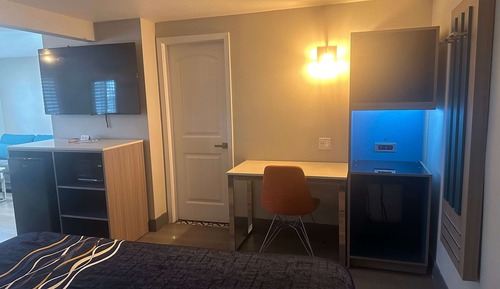Suite, Multiple Beds, Non Smoking