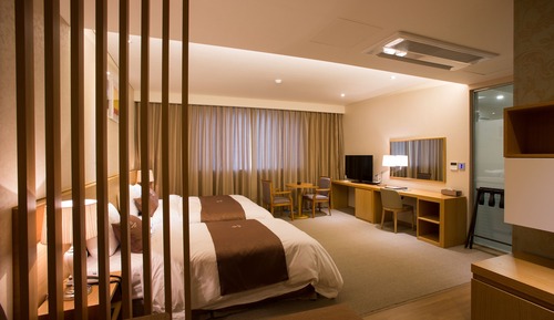 Deluxe Triple Room