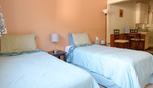 Studio Apartment, 2 Twin Beds