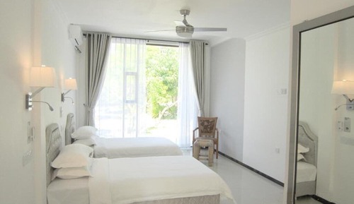 Basic Room, 1 Bedroom, Private Bathroom, Beachside