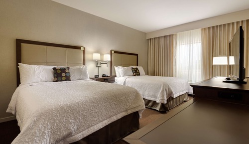 Room, 2 Queen Beds, Accessible, Non Smoking