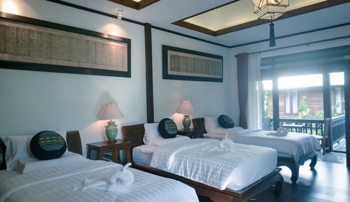 Luxury Triple Room, Lanai, Resort View