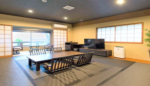 Premium suite japanese western room with open-air bath, Smoking