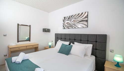Elite Studio, 1 King Bed