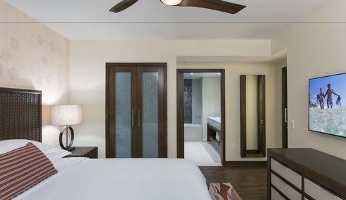 Luxury Suite, 1 Bedroom, Ocean View (1 King Bed)