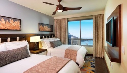 Suite, 2 Bedrooms, Accessible, Ocean View (Hearing, Roll In Shower)