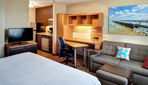 Studio, 1 King Bed with Sofa bed, Non Smoking (Hearing Accessible)