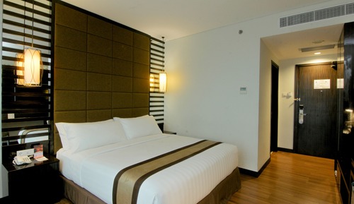 Deluxe King Room