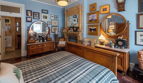 Ellens Room