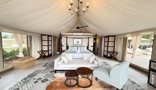 Two Bedrooms Beachfront Suite