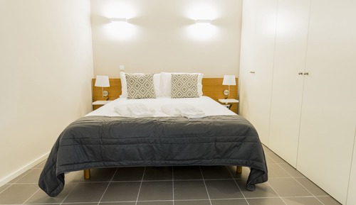 Studio, Ground Floor (Dona Maria Pia)