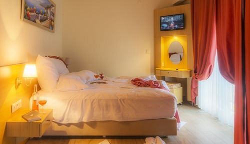 Superior Double Room, Courtyard View