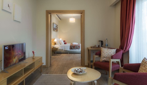Family Suite, 2 Bedrooms, Courtyard View