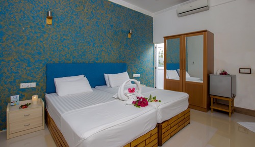 Super Deluxe Room