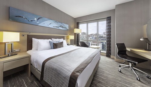 Superior Room, 1 Bedroom, City View