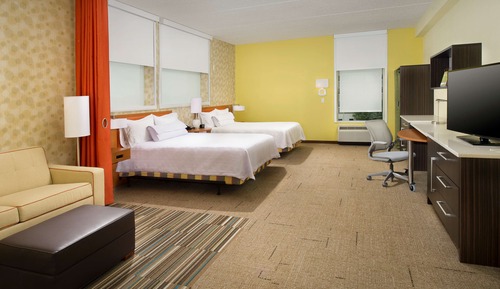 Studio, 2 Queen Beds, Accessible, Bathtub