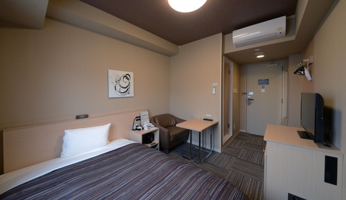 Standard Single Room, Smoking