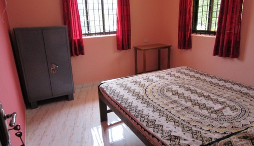 Family Apartment, 2 Bedrooms, Balcony, Corner