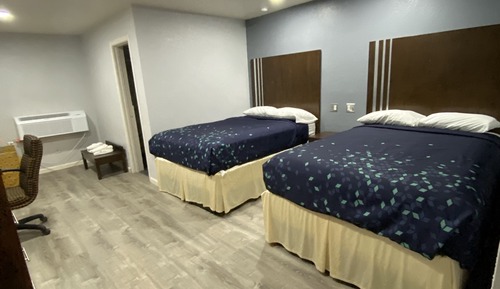 Standard Room, 2 Double Beds, Non Smoking