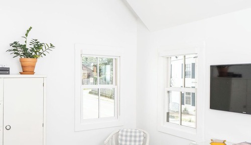 Room, 1 King Bed, Non Smoking (Main Street Deluxe)