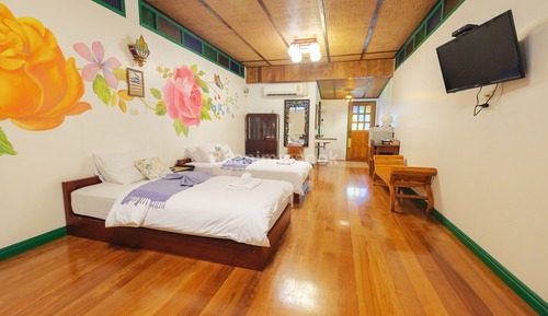 Deluxe Room, Beachside