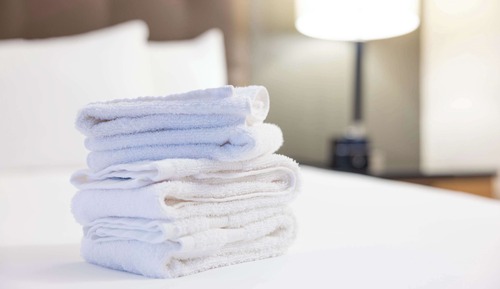Deluxe Room, 2 Queen Beds, Accessible, Refrigerator & Microwave (Tub, Upper Floor)