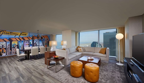 Suite, 1 King Bed