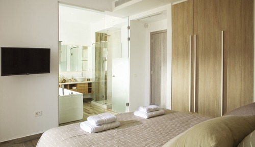 Villa (K), 4  Bedrooms, Private Pool, Seaview 