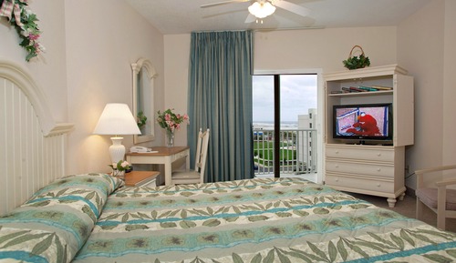 Family Townhome, 2 Bedrooms, Partial Ocean View (G2)