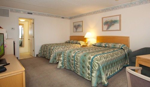 Standard Room, 2 Queen Beds (A2)