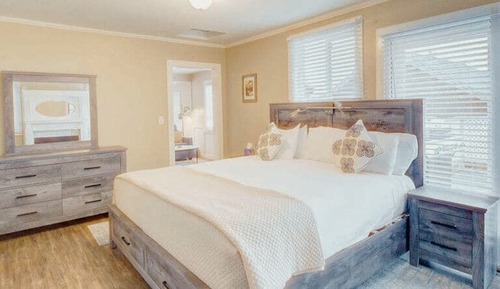 Panoramic Cottage, River View