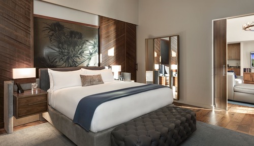Suite (Emerald)