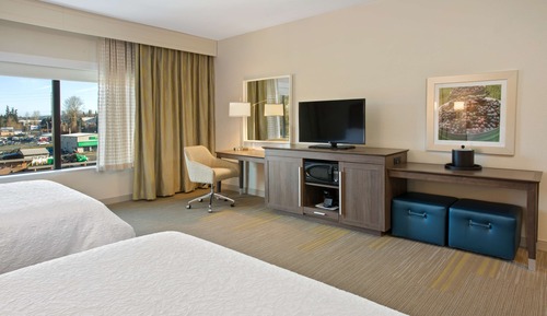 Room, 2 Queen Beds, Refrigerator & Microwave
