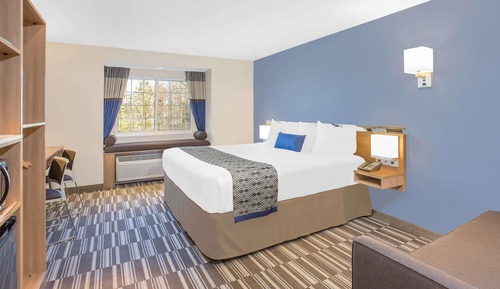 Studio Suite, 1 King Bed, Accessible, Non Smoking