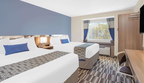 Room, 2 Queen Beds, Non Smoking