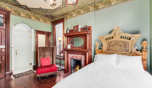 The Colorado Room 