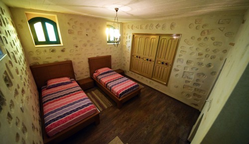 Suite, Kitchenette