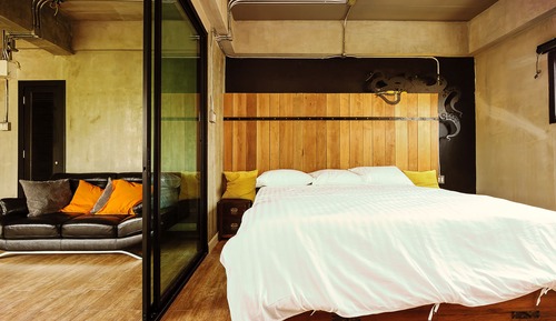 One Bedroom Suite