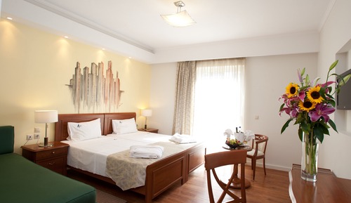 Executive Room, Partial Sea View