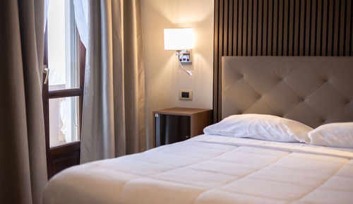 Comfort Room, 1 Double Bed, Hill View