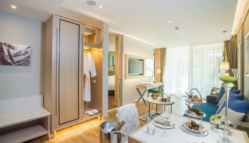 AVANI Pool Access Suite