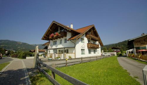 Apartment (4-6 Adults)