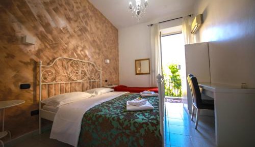 Triple Room with Balcony