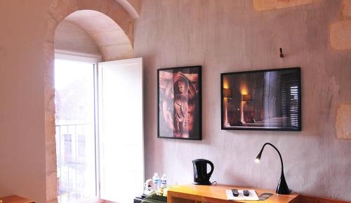 Deluxe Room (2 Adults)