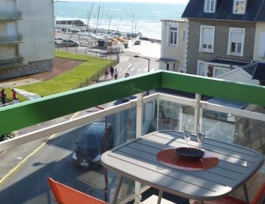 Apartment with Sea View