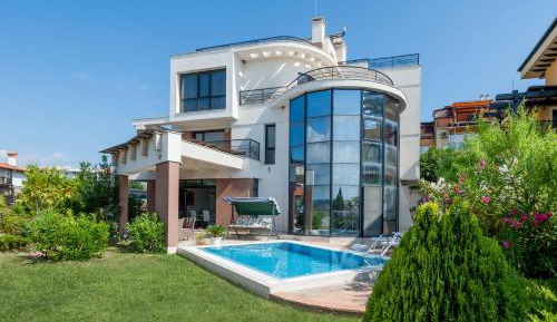 Villa with Sea View