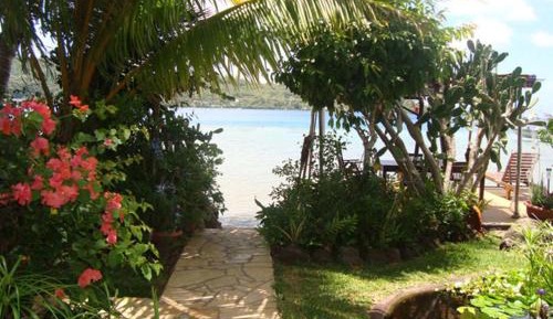 Bungalow with Lagoon View