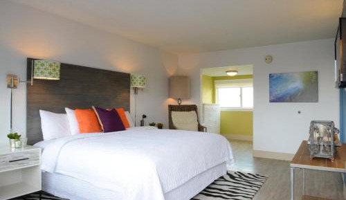 Standard King Room