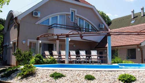 Six-Bedroom House